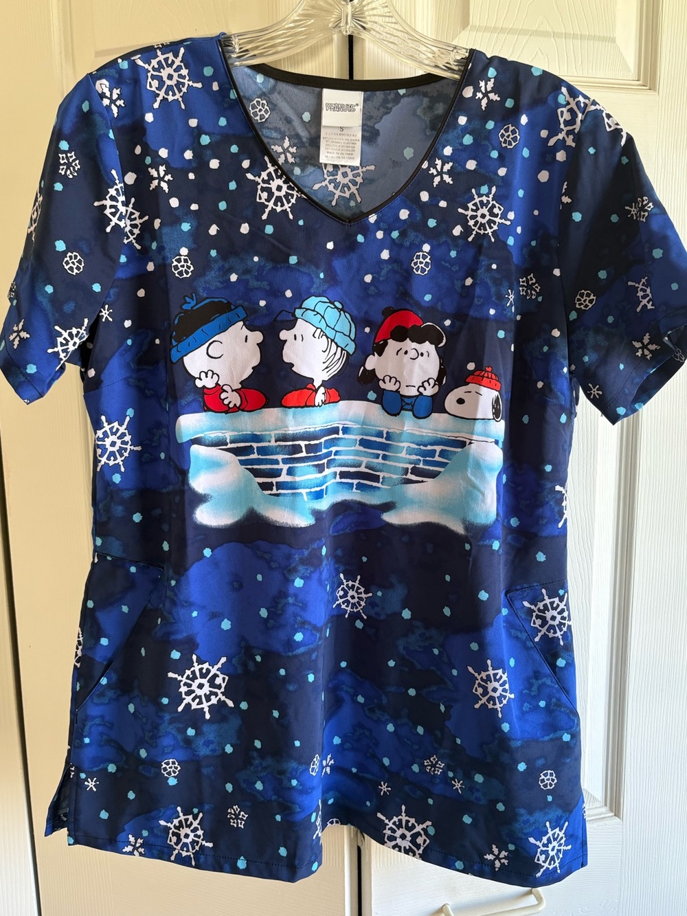 Peanuts Winter Scrub Top